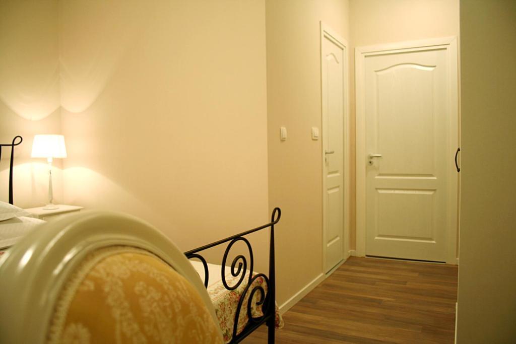 Banica Apartments & Rooms Split Bilik gambar